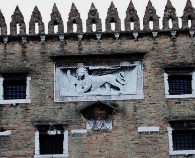 fonmegio_03.jpg